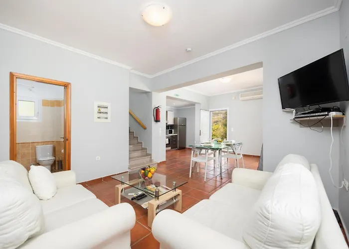 Olga كاتيليوس